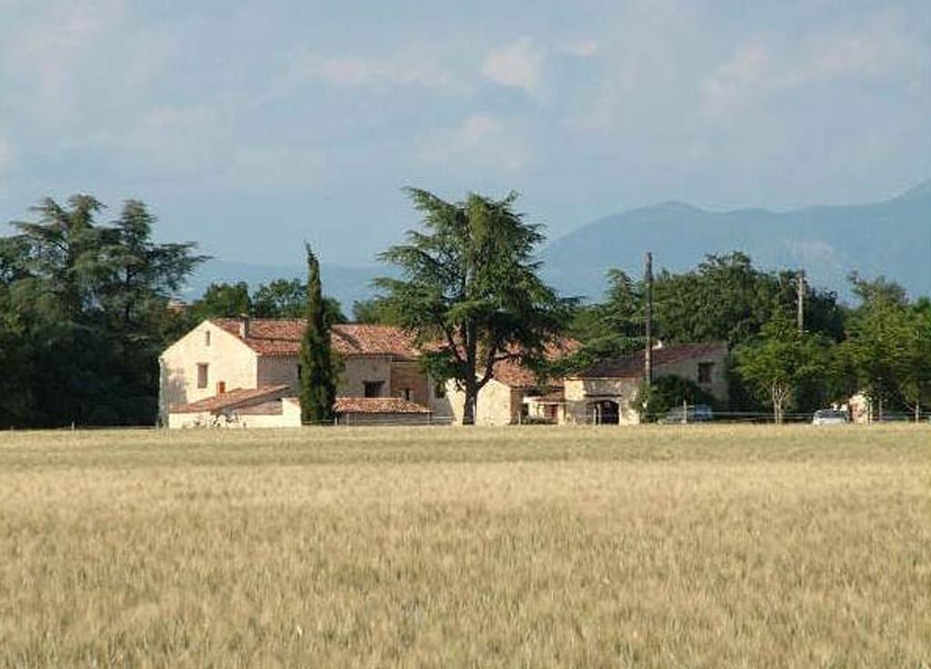 Le Mas De La Cherine Quinson Exterior photo